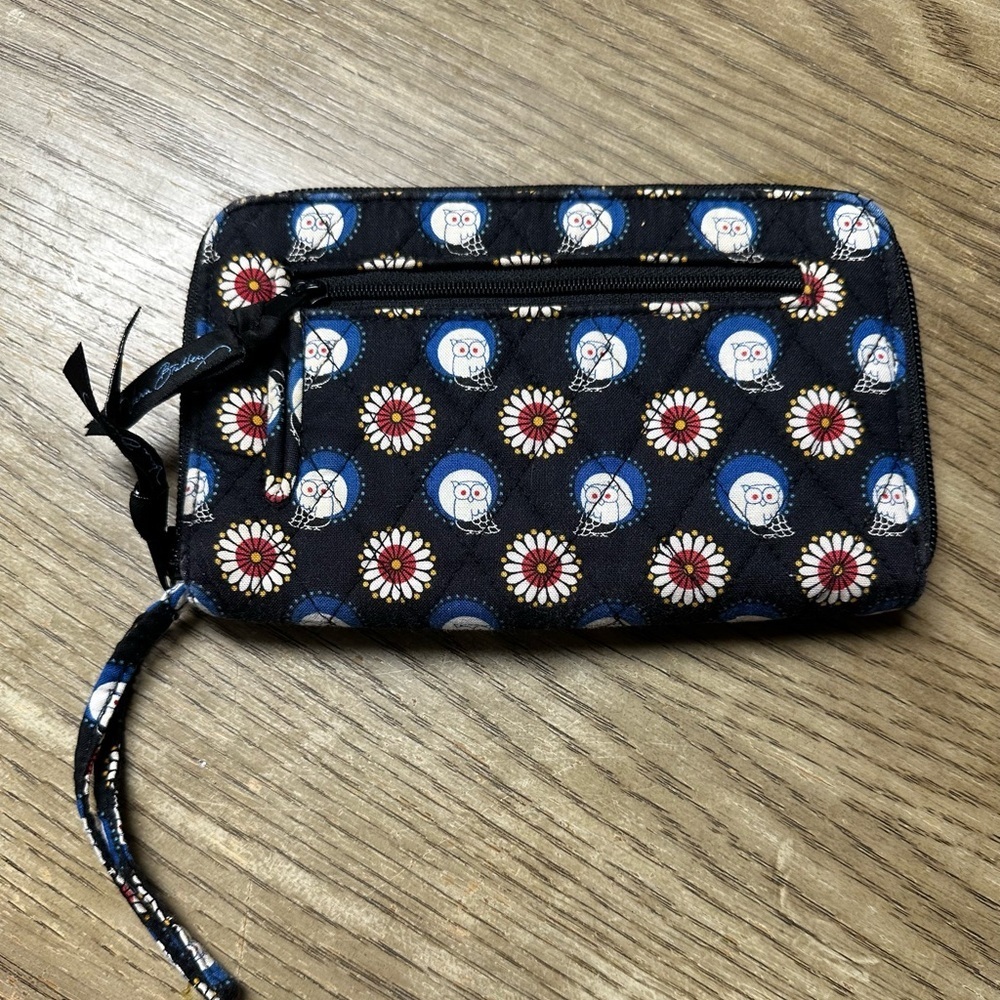 Vera Bradley Zip Around Wallet - Picture 2 of 3